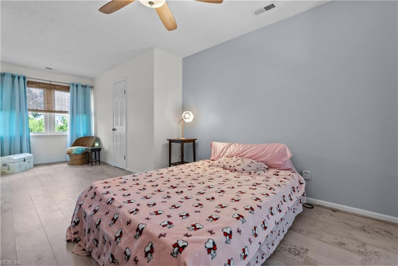 Photo 13 of 29 residential for sale in Norfolk virginia Photo 13 of 29 residential for sale in Norfolk virginia