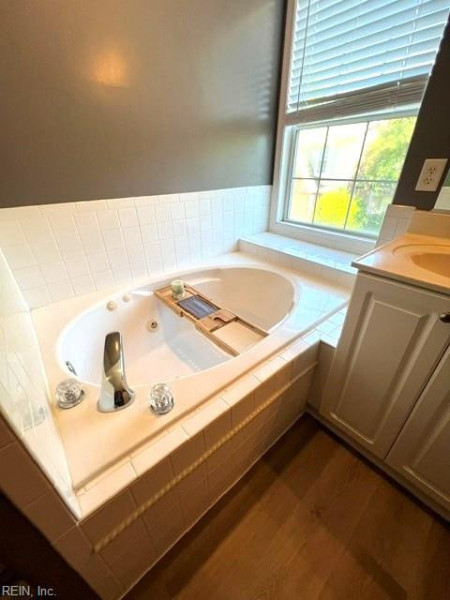 Photo 16 of 24 residential for sale in Virginia Beach virginia
