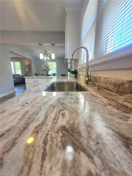 Photo 11 of 28 residential for sale in Norfolk virginia