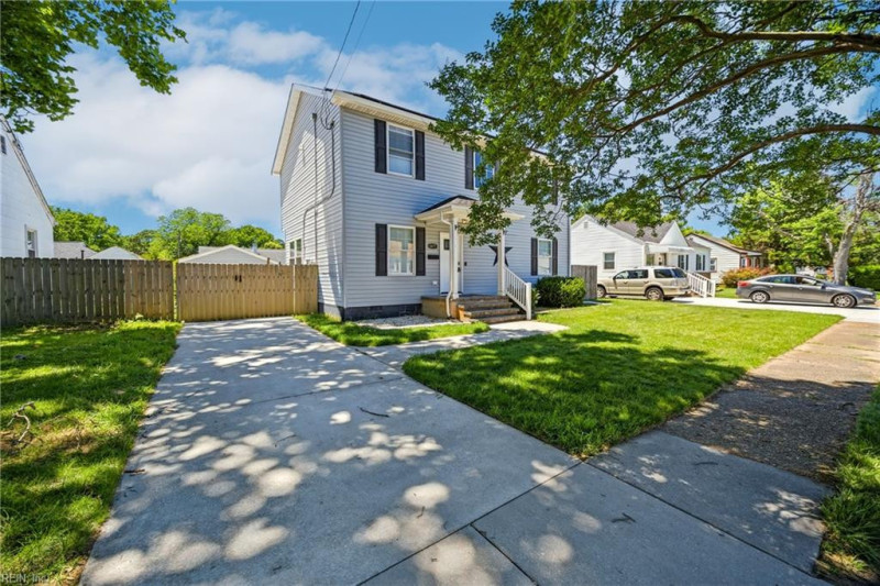 Photo 18 of 38 residential for sale in Norfolk virginia