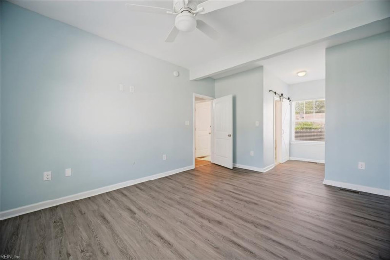 Photo 5 of 38 residential for sale in Norfolk virginia