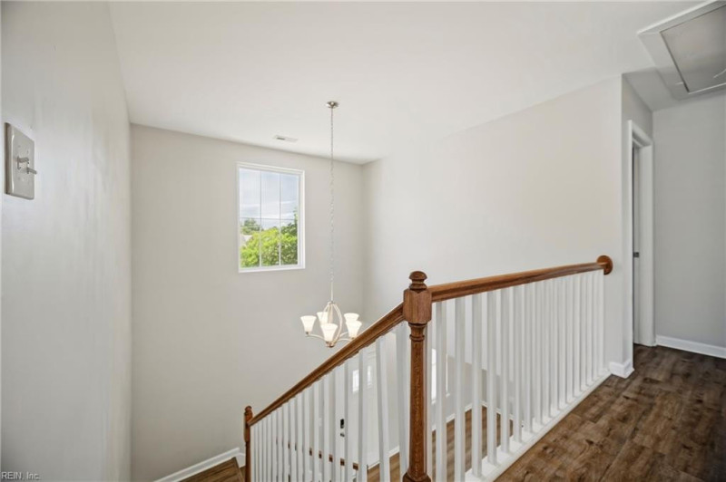 Photo 7 of 38 residential for sale in Norfolk virginia