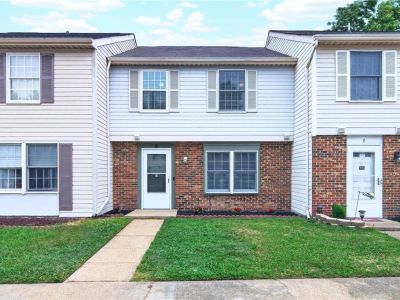 property image for 8 Lucinda Court HAMPTON VA 23666