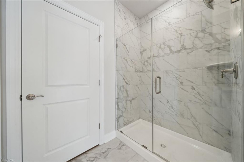 Photo 21 of 24 residential for sale in Chesapeake virginia