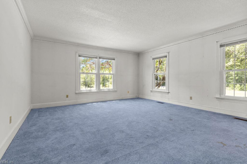 Photo 11 of 48 residential for sale in Southampton County virginia