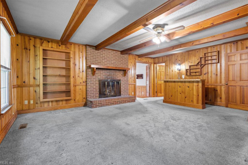 Photo 15 of 48 residential for sale in Southampton County virginia
