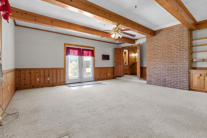 Photo 20 of 48 residential for sale in Southampton County virginia