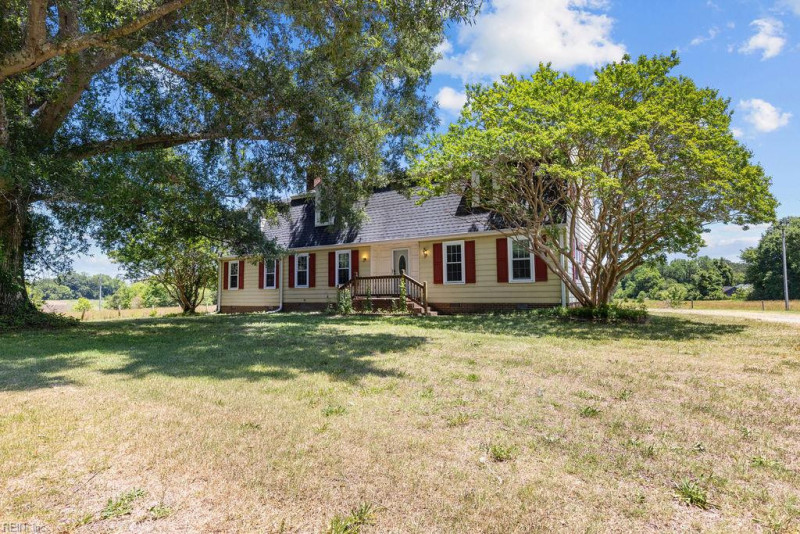 Photo 46 of 48 residential for sale in Southampton County virginia