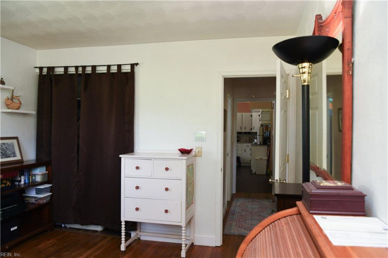 Photo 20 of 25 residential for sale in Isle of Wight County virginia