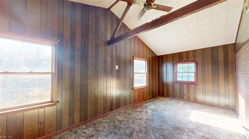 Photo 11 of 49 residential for sale in Virginia Beach virginia