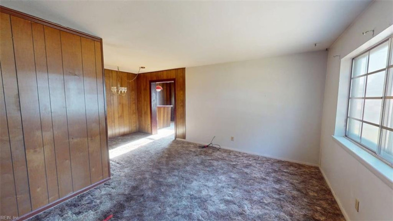Photo 12 of 49 residential for sale in Virginia Beach virginia