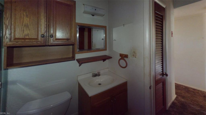 Photo 17 of 49 residential for sale in Virginia Beach virginia