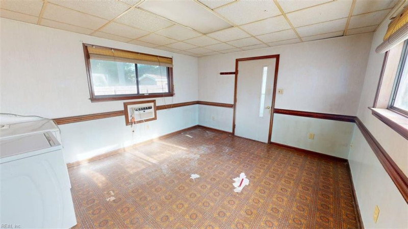 Photo 31 of 49 residential for sale in Virginia Beach virginia