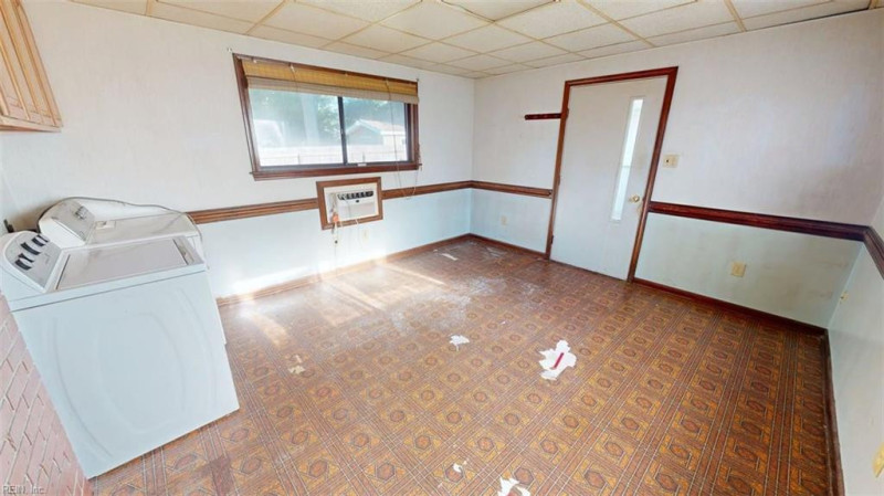 Photo 36 of 49 residential for sale in Virginia Beach virginia