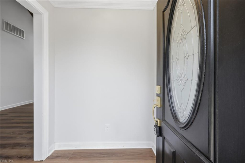 Photo 10 of 46 residential for sale in Chesapeake virginia Photo 10 of 46 residential for sale in Chesapeake virginia