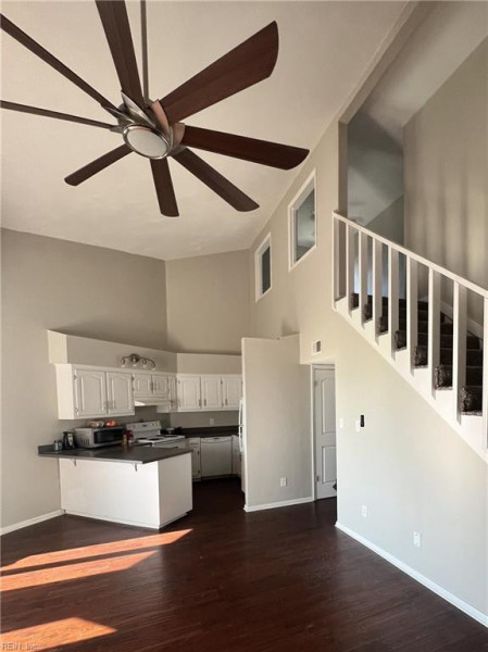 Photo 12 of 16 residential for sale in Norfolk virginia