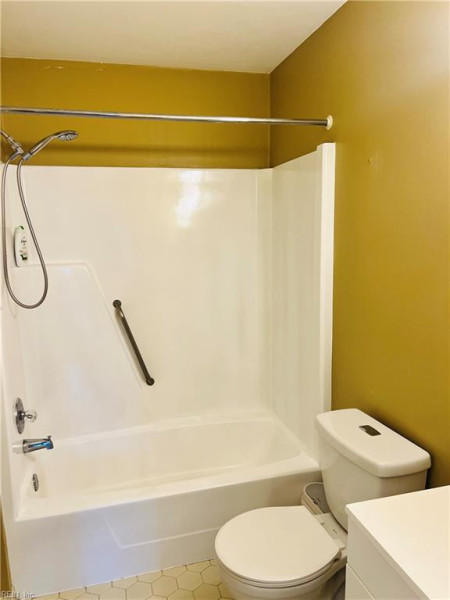 Photo 4 of 16 residential for sale in Norfolk virginia