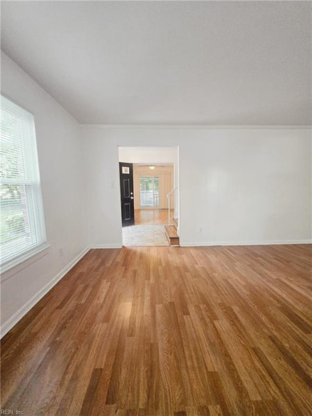 Photo 8 of 23 residential for sale in Virginia Beach virginia