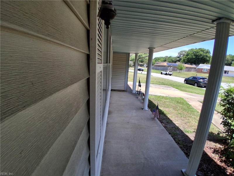 Photo 14 of 19 residential for sale in Virginia Beach virginia