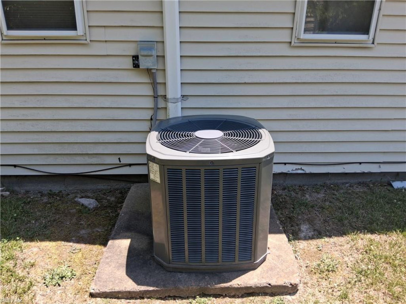 Photo 18 of 19 residential for sale in Virginia Beach virginia