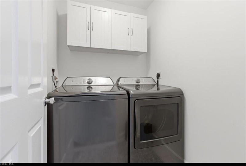 Photo 31 of 47 residential for sale in Chesapeake virginia
