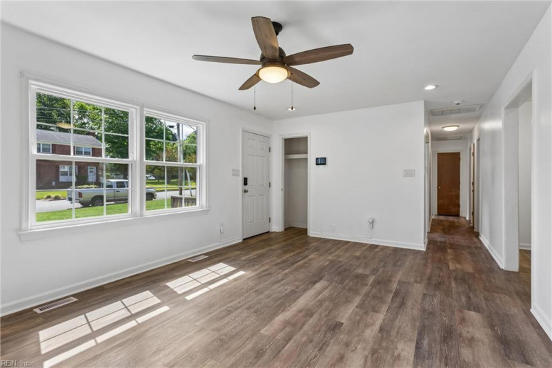 Photo 8 of 40 residential for sale in Newport News virginia Photo 8 of 40 residential for sale in Newport News virginia