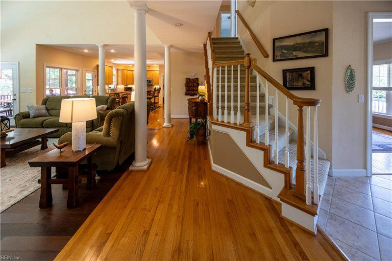 Photo 14 of 50 residential for sale in Chesapeake virginia
