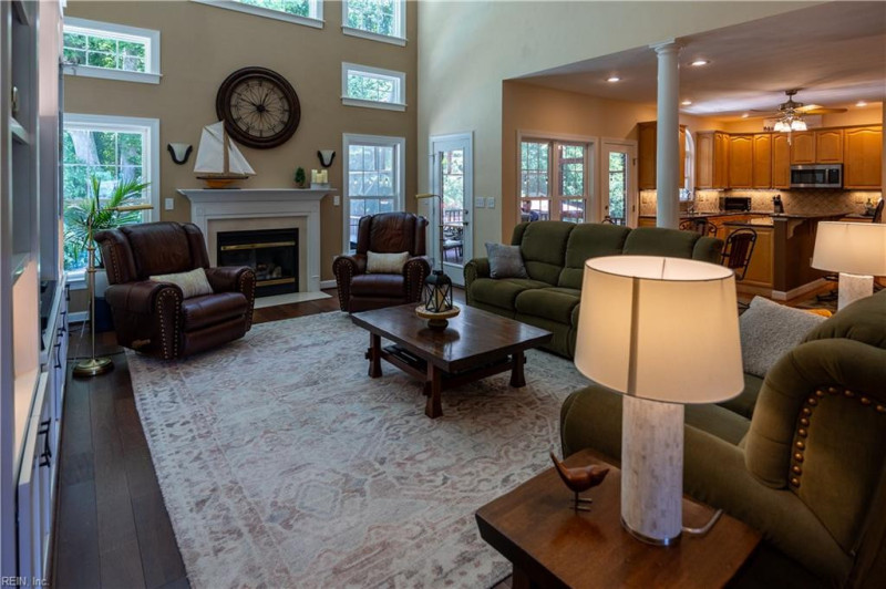 Photo 16 of 50 residential for sale in Chesapeake virginia