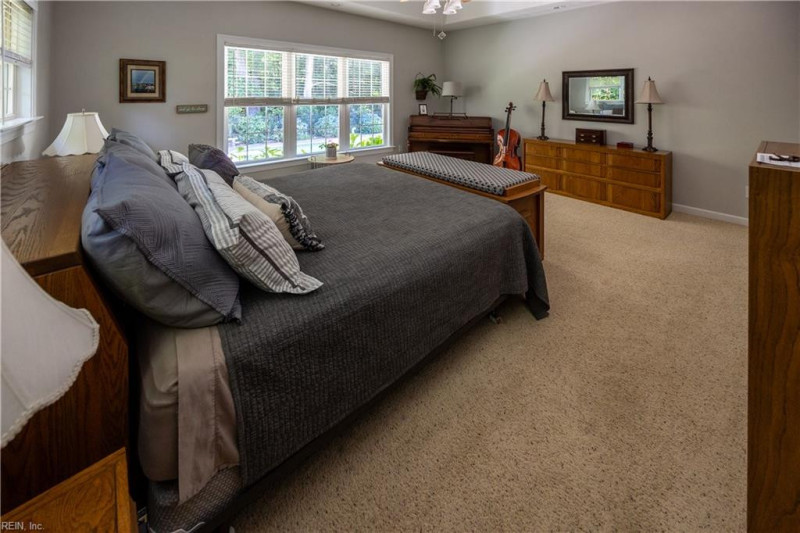 Photo 31 of 50 residential for sale in Chesapeake virginia