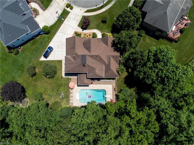 Photo 7 of 50 residential for sale in Chesapeake virginia