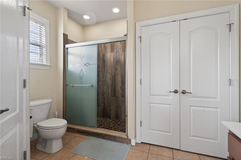 Photo 31 of 37 residential for sale in Norfolk virginia