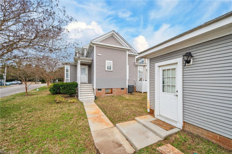 Photo 34 of 37 residential for sale in Norfolk virginia