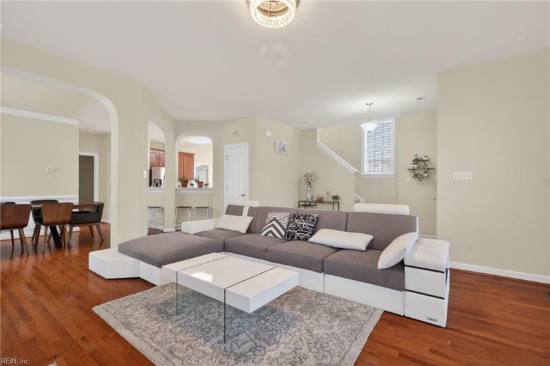 Photo 7 of 37 residential for sale in Norfolk virginia
