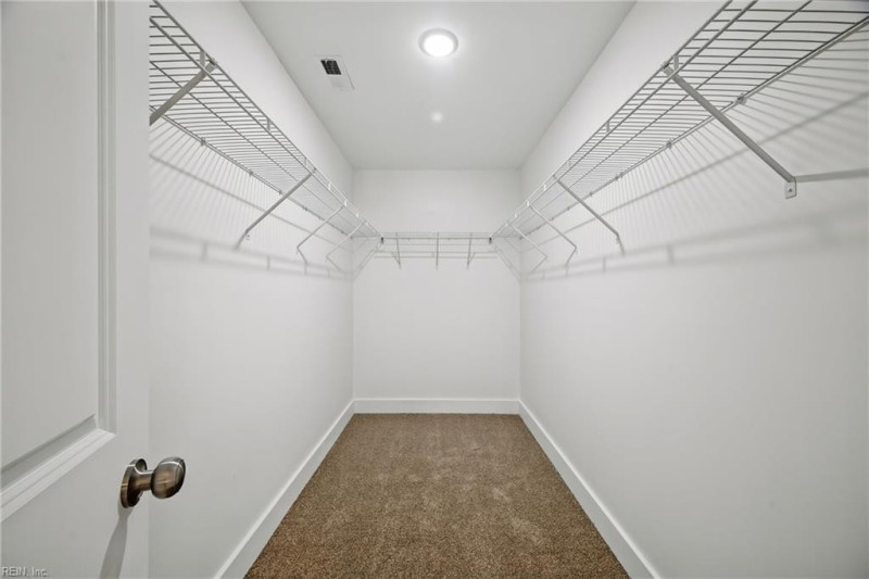 Photo 19 of 25 residential for sale in Suffolk virginia