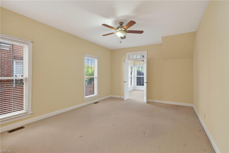Photo 13 of 32 residential for sale in Newport News virginia