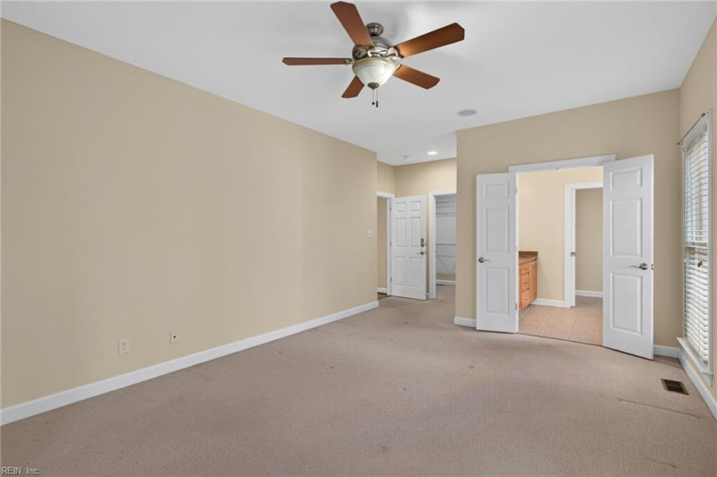 Photo 14 of 32 residential for sale in Newport News virginia