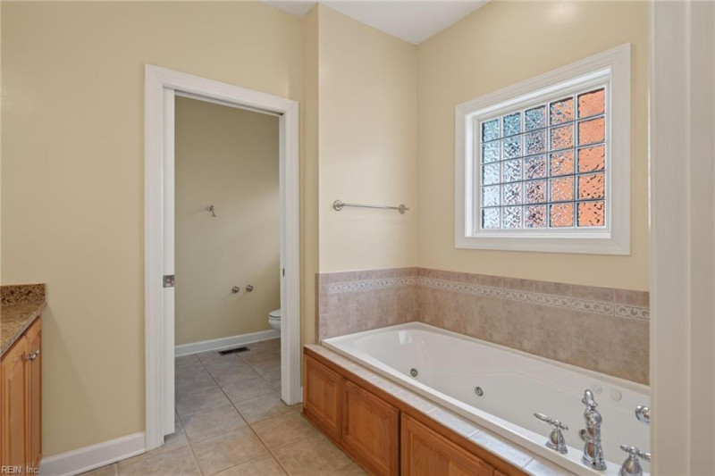 Photo 17 of 32 residential for sale in Newport News virginia