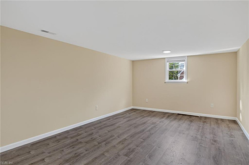 Photo 30 of 32 residential for sale in Newport News virginia