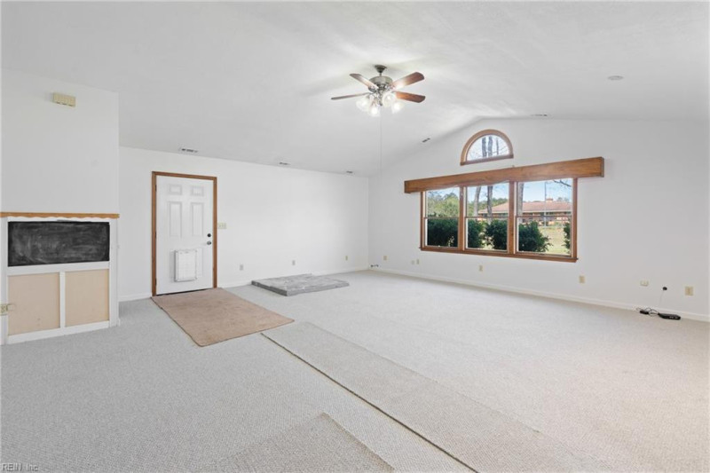 Photo 10 of 49 residential for sale in Southampton County virginia Photo 10 of 49 residential for sale in Southampton County virginia