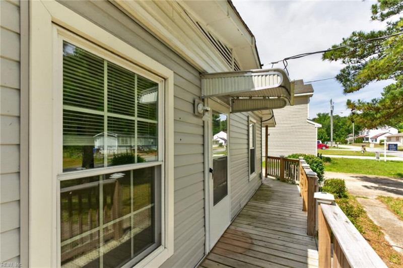 Photo 20 of 23 residential for sale in Chesapeake virginia