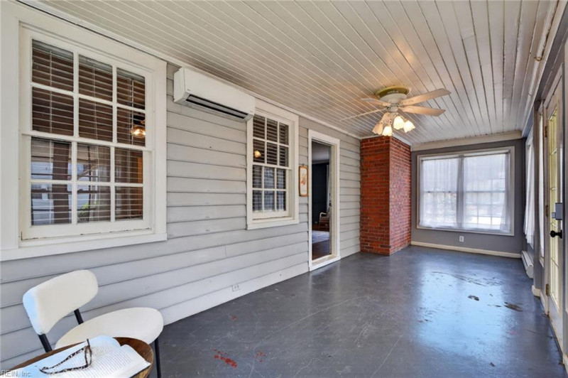 Photo 16 of 37 residential for sale in Isle of Wight County virginia