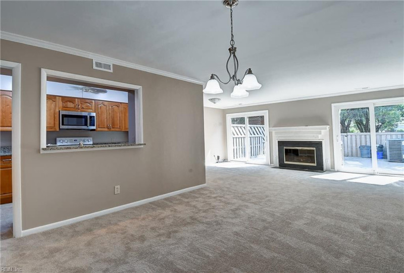 Photo 19 of 43 residential for sale in Virginia Beach virginia
