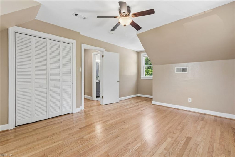 Photo 35 of 49 residential for sale in Norfolk virginia Photo 35 of 49 residential for sale in Norfolk virginia