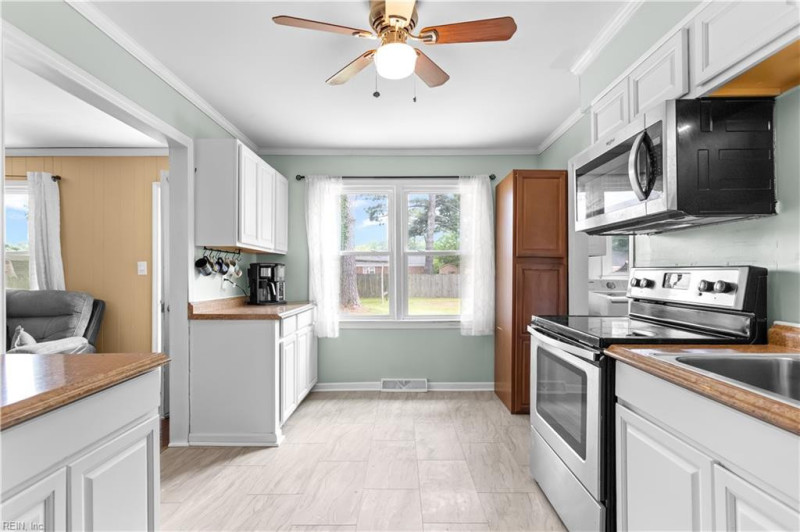 Photo 13 of 46 residential for sale in Chesapeake virginia Photo 13 of 46 residential for sale in Chesapeake virginia