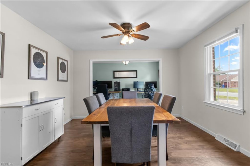 Photo 3 of 46 residential for sale in Chesapeake virginia Photo 3 of 46 residential for sale in Chesapeake virginia