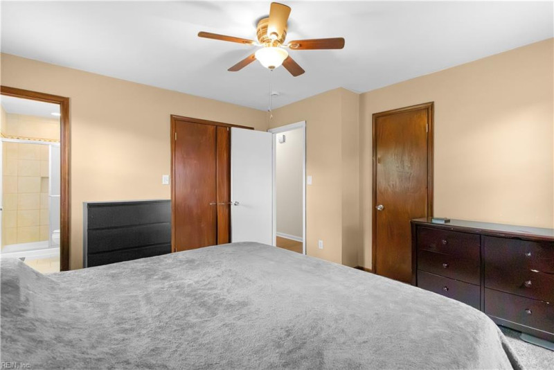 Photo 31 of 46 residential for sale in Chesapeake virginia Photo 31 of 46 residential for sale in Chesapeake virginia
