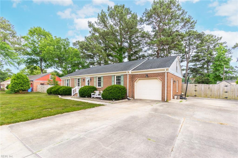 Photo 42 of 46 residential for sale in Chesapeake virginia Photo 42 of 46 residential for sale in Chesapeake virginia