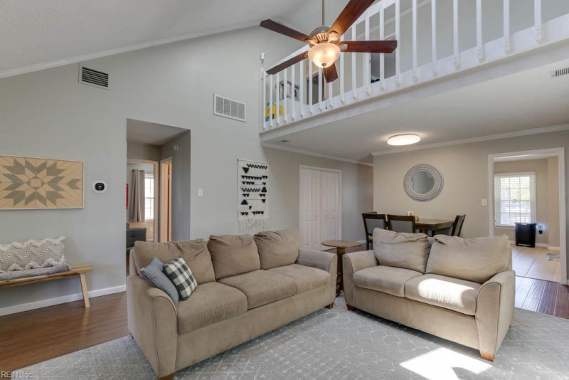Photo 10 of 31 residential for sale in Virginia Beach virginia