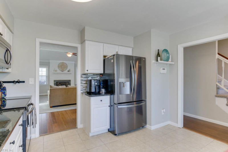 Photo 17 of 31 residential for sale in Virginia Beach virginia