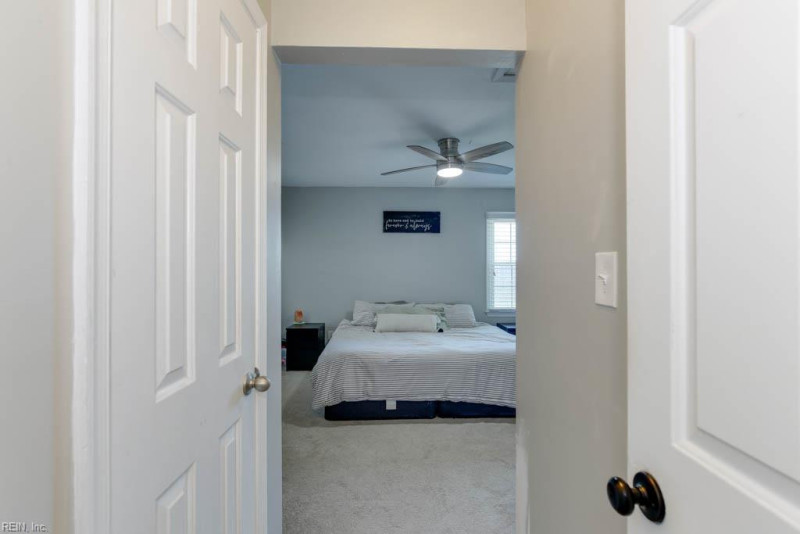 Photo 18 of 31 residential for sale in Virginia Beach virginia
